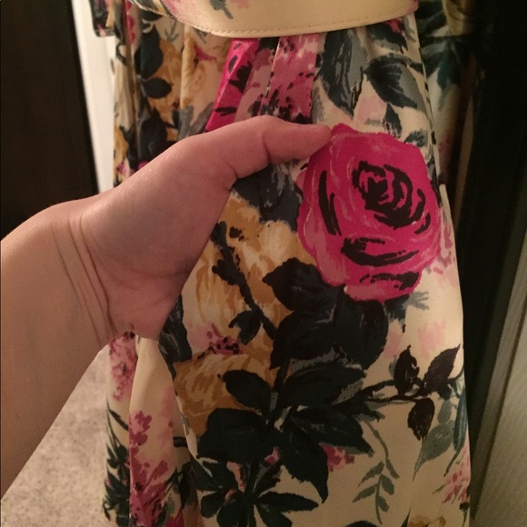 SOLD Pinup Couture Margaret Swing Dress NWOT - Picture 4 of 8